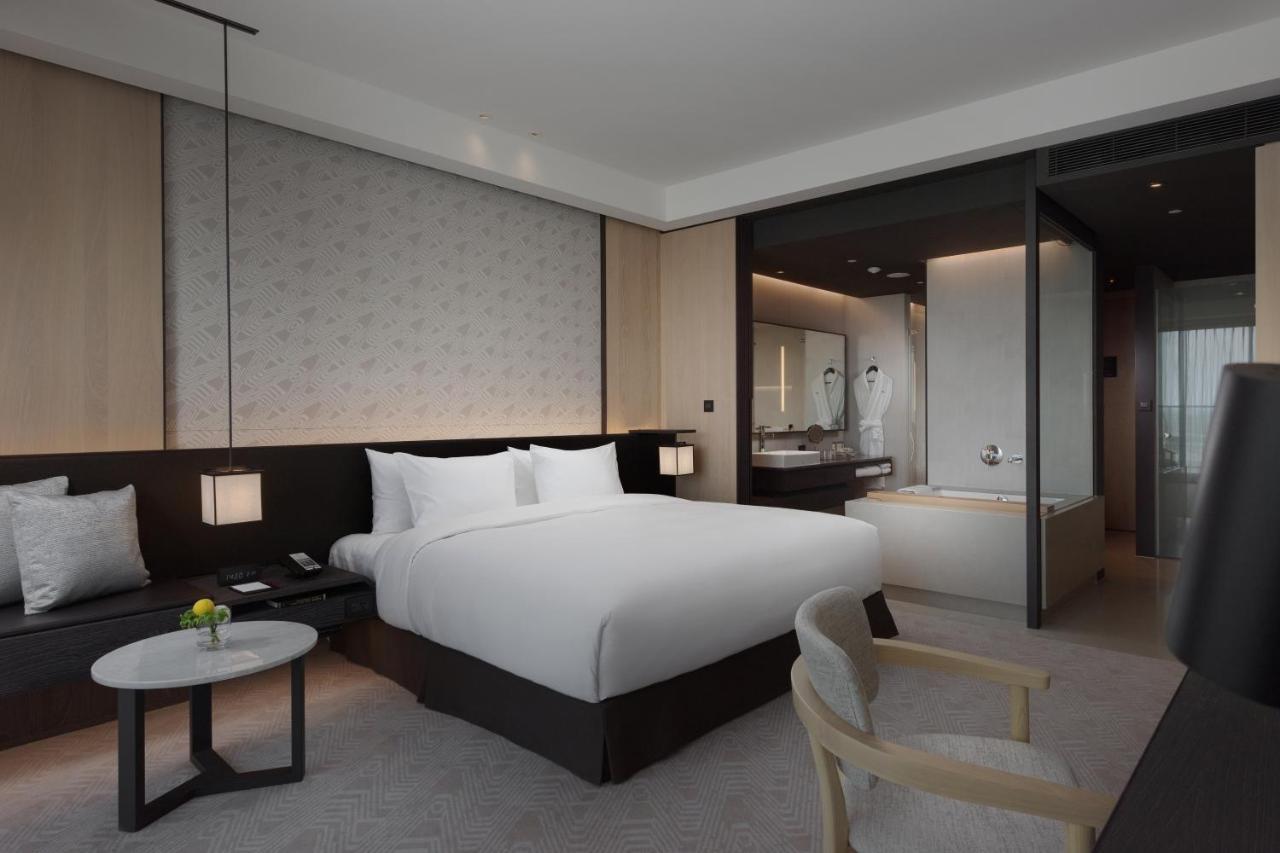 Crowne Plaza Tainan By Ihg Otel Dış mekan fotoğraf