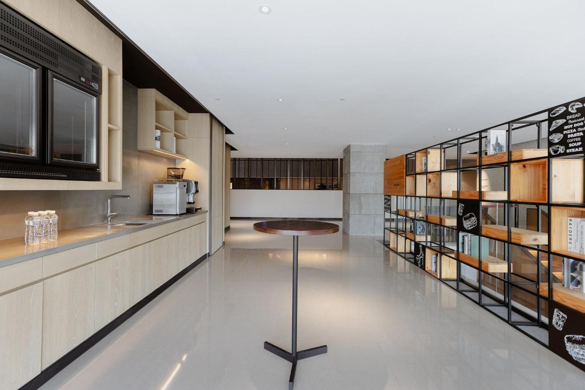 Crowne Plaza Tainan By Ihg Otel Dış mekan fotoğraf The kitchen