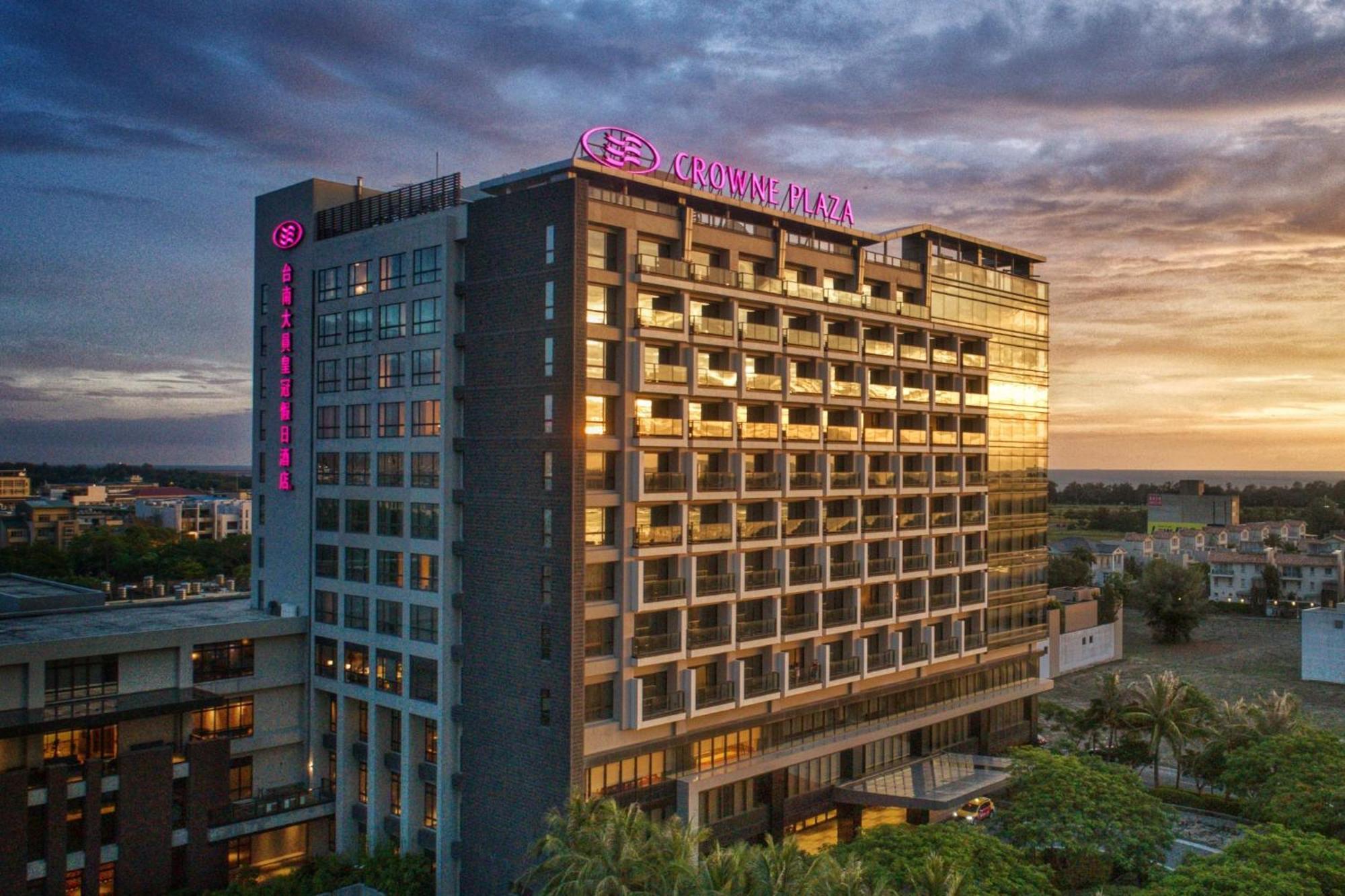 Crowne Plaza Tainan By Ihg Otel Dış mekan fotoğraf